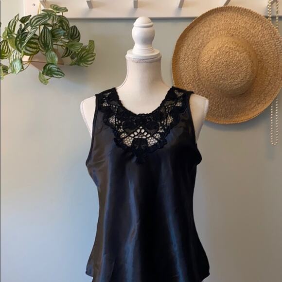 Black Cinema Etoile Camisole with Lace Insert Large - Picture 1 of 3